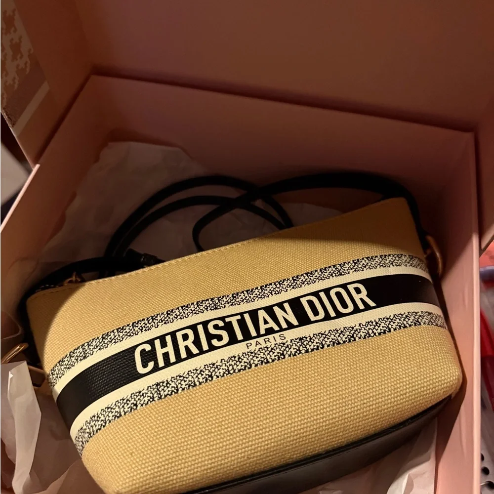 Dior Beige and Black Crossbody Bag - Picture 7 of 8